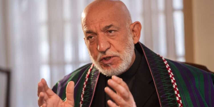 حامد کرزي د پوهنتونو د بیا پیل هرکلی وکړ
