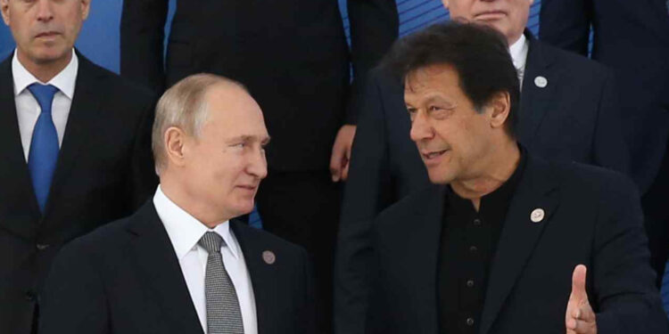 له امریکا ناهیلی عمران خان د پوتین لیدو ته ورځي