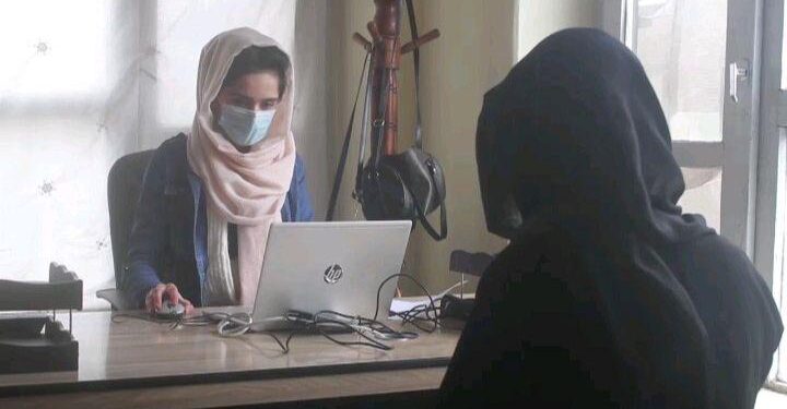 هره ورځ ۱۷ زره کسانو ته الکترونیکي پېژندپاڼې وېشل کېږي