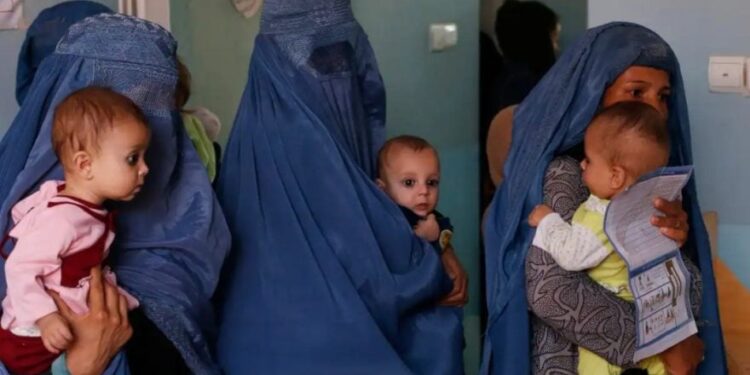 ملګري ملتونه: د ماشومانو او مېندو د ژغورلو لپاره ۲۵۰ میلیونه ډالرو ته اړتیا ده