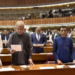 د عمران خان د واک سلګۍ؛ ښايي پارلمان د باور رایه ترې واخلي