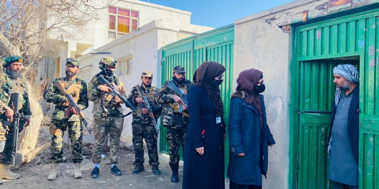 مجاهد: خلک دې وسلې او مهمات په خپله خوښه دولت ته وسپاري