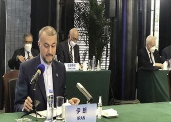 ایران: له افغانستان سره د مرستو لپاره دې يو سيمه ييز ميکانيزم جوړ شي