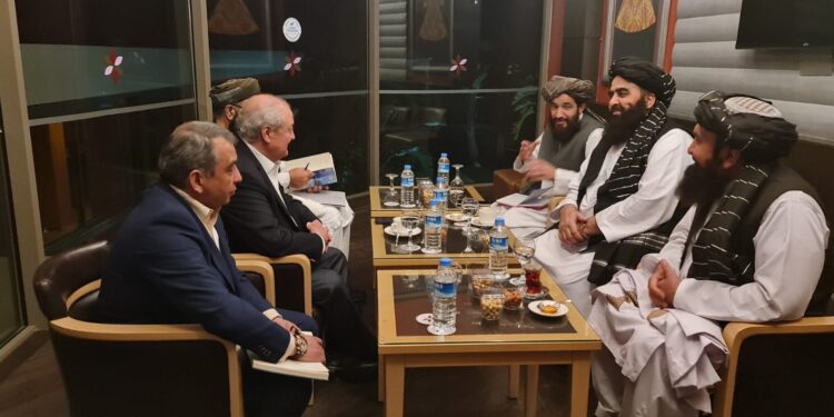 ازبیکستان له افغانستان سره د اړیکو پر پراختیا ټینګار کړی دی