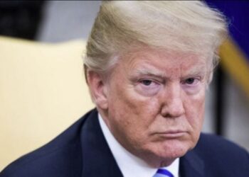 ټرمپ: دنیا په افغانستان کې زموږ حماقتونه ښه سم ولیدل