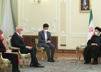 ابراهیم رییسي: امریکا افغانستان کې یوازې ویجاړۍ او وژنې وکړې