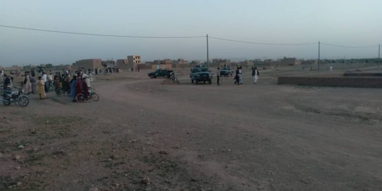 هرات کې پرونۍ چاودنې ۲۹ کسانو ته مرګ ژوبله اړولې