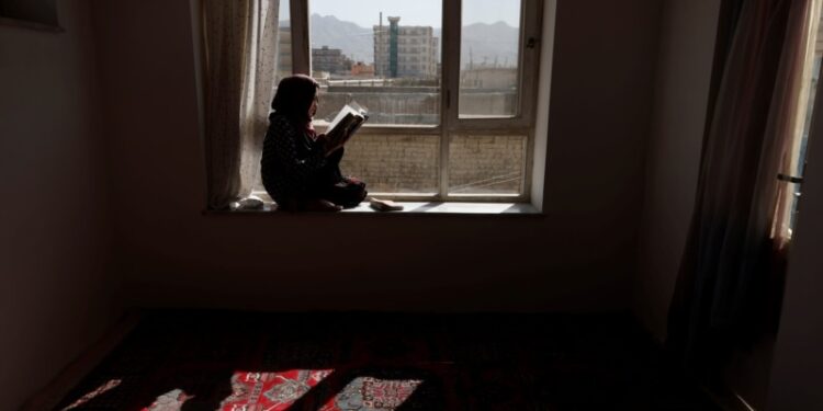 یوناما: افغانستان یوازینی هېواد دی چې نجونې پکې له زده کړو محرومې دي