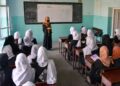 ا.ا: د نجونو د ښوونځیو په اړه د بهرنيو فشارونه نه منو