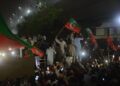 عمران خان خپله لومړنۍ احتجاجیه غونډه په پېښور کې جوړوي