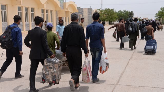 خروټی: ایران په تېرو ۹ میاشتو کې ۷۰۰ زره افغان کډوال په زور را ایستلي دي