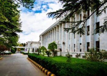 ازبیکستان او افغانستان د سوداګریزو اړیکو پر پراختیا ټنیګار کړی