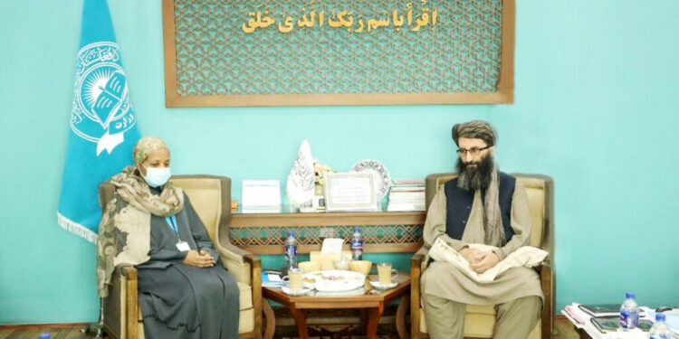 یونیسف په افغانستان کې پنځه زره ښوونیز ټولګي جوړوي