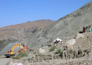 کاپیسا؛ د نفرایټ د یوه کان استخراج پيل شوی دی