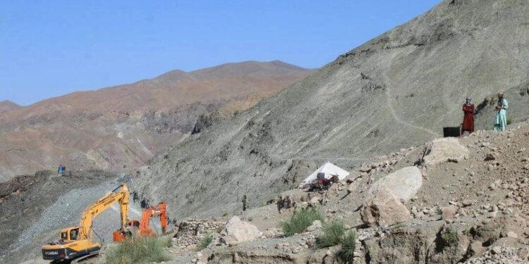 کاپیسا؛ د نفرایټ د یوه کان استخراج پيل شوی دی