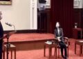 امريکا تايوان ته د پيسو د ماشين په سترګه ګوري