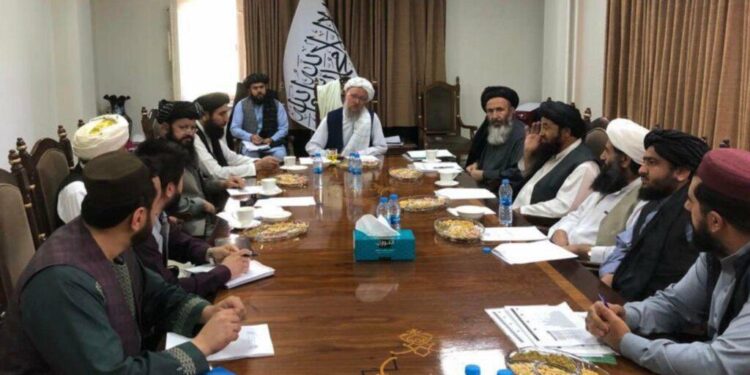 کار او ټولنیزو چارو وزارت ته د بېکارۍ کمولو طرحې دنده سپارل شوې