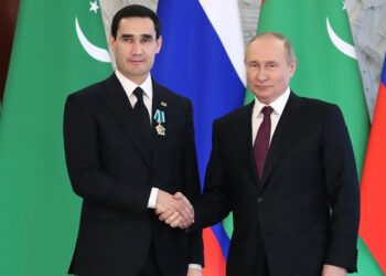 پوتین: افغانستان په سیمه ییزو ستراتيژيکو پروژو کې راګډ شوی دی