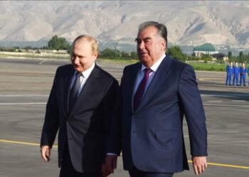 پوتین: له افغان لوري سره د اړیکو پراخولو په لټه کې یو