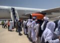 د حج مراسم؛ تر دې دمه پنځه زره حاجیان له افغانستان لېږدول شوي دي