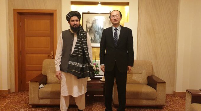 چین د افغان سوداګرو او زده کوونکو د تګ راتګ ستونزه حل کوي