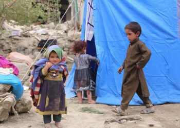  اوس یې وخت، چې امريکا افغانانو ته خپلې شتمنۍ وسپاري