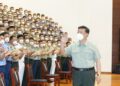 شي جين پينګ په هانکانګ کې د چين د ازادي بښونکي پوځ څخه ليدنه وکړه