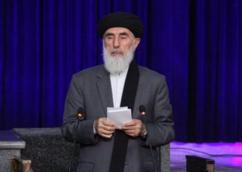 حکمتیار: د افغانستان سکاره په ټیټه بیه له هیواده بهر ته وړل کیږي
