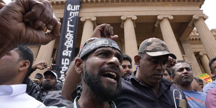 سریلانکا کې بیا پراخ لاریونونه پیل شوي دي