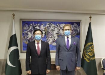 چین او پاکستان د افغانستان په اړه خبرې کړې دي