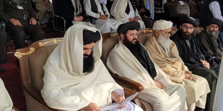 حقاني: د القاعدې هېڅ غړی په افغانستان کې حضور نه لري