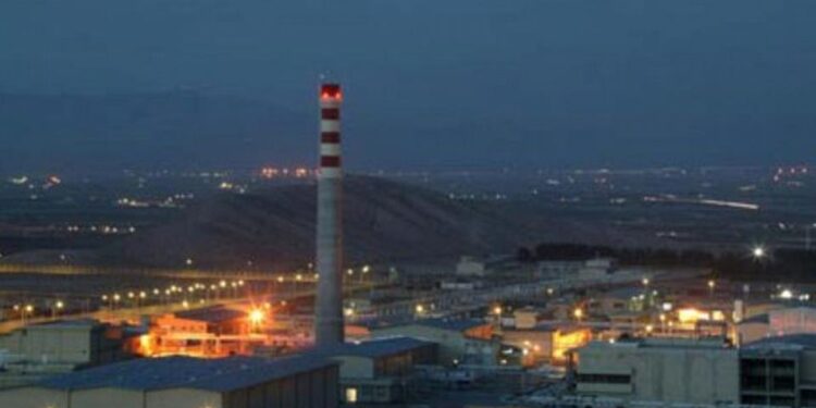 ایران: د اټومي بم د جوړولو وړتیا لرو