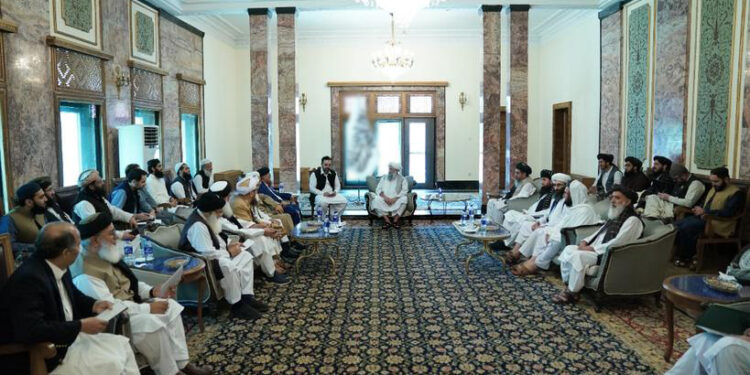 کابینې د لغوه شوو ادارو د کارکوونکو برخلیک په اړه پلاوی ټاکلی