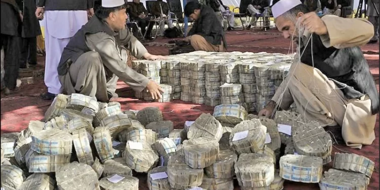 اقتصادي بندیزونه به تر شل کلنې جګړې ډېر افغانان زیانمن کړي