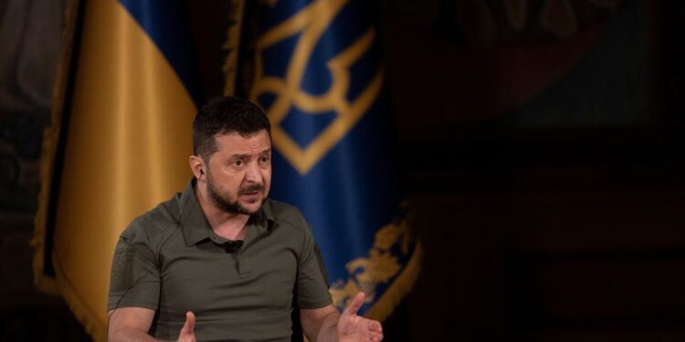 زلنسکي: روسیه د جګړې د پای ته رسولو پلان نه لري