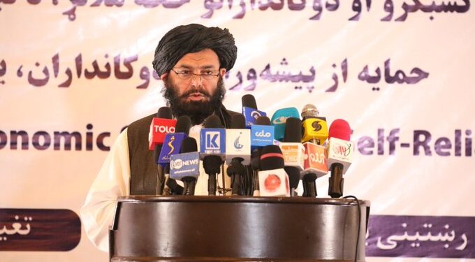 بدري: خلک دې د ماليې له ورکړې تېښته نه کوي