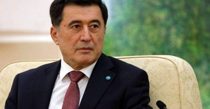 ازبکستان: نړيواله ټولنه دې د افغانستان اقتصاد ژغورلو ته لومړيتوب ورکړي