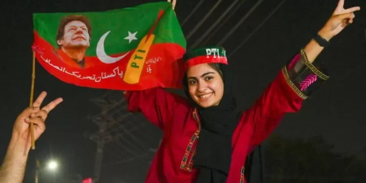 عمران خان د قامي اسمبلۍ ضمني ټاکنې ګټلي دي
