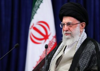 خامنه يي: ایران کې لاریونونه د بهرنیو لاسوهنو په پایله کې پیل شوي