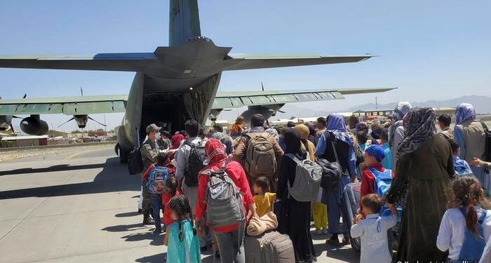 آلمان د لسګونه زره نورو افغانانو د منلو پروګرام اعلان کړ