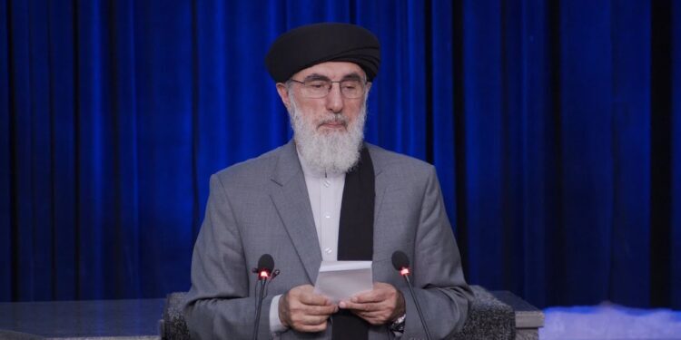 حکمتیار: د هېواد برخلیک ټاکلو لپاره باید د تصمیم یوه مرجع ایجاد شي