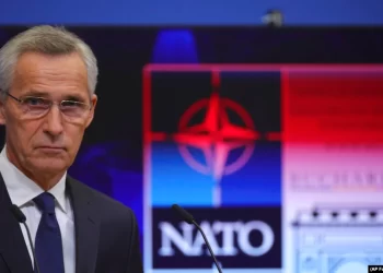 سټولټنبرګ: روسیه په اوکراین کې له ماتې سره مخ ده