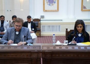 حنا رباني: افغانستان او پاکستان باید په تېرو تېروتنو کې ښکېل نه شي