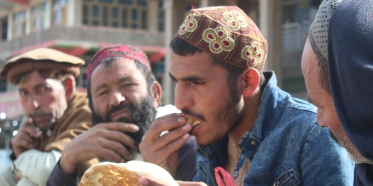 سیګار: افغانانو د بد اقتصادي وضعيت له امله د خوړو سپما پيل کړې