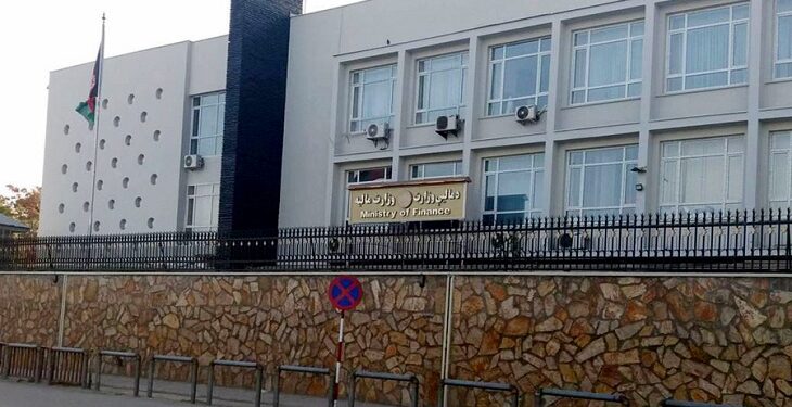 ماليې وزارت: د ا.ا د مشر تر منظورۍ وروسته به د متقاعدینو حقوق ورکړو