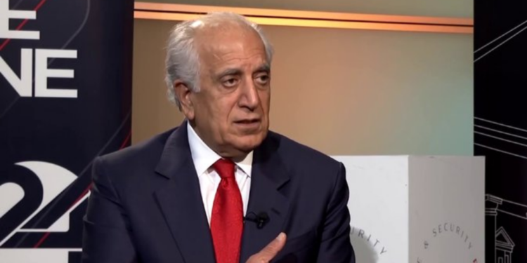 خلیلزاد: د افغانستان اوسنی وضعیت د افغانانو لپاره ستونزمن دی