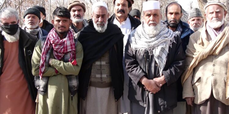متقاعدین: سخت ژمی راروان دی، ا.ا دې زموږ حقوق راکړي