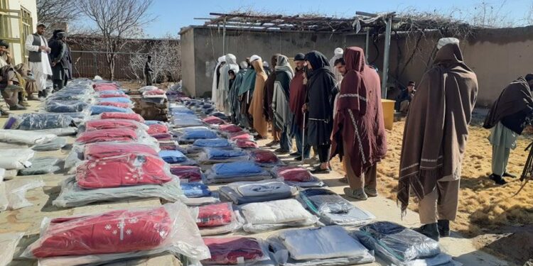 د کډوالۍ سازمان:  اړمنو افغانانو سره خپلو مرستو ته دوام ورکوو
