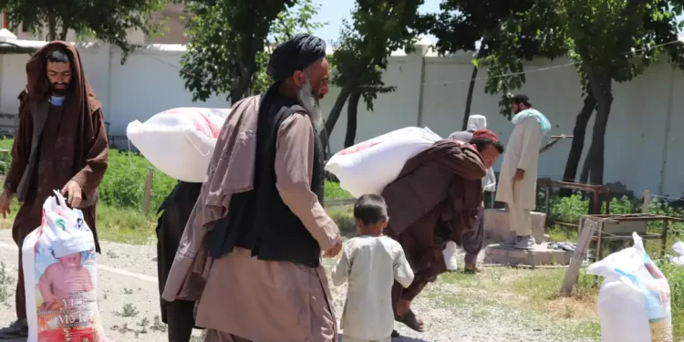 اوچا: روان کال مو ۲۵ میلیونه افغانانو ته بشري مرستې رسولې دي