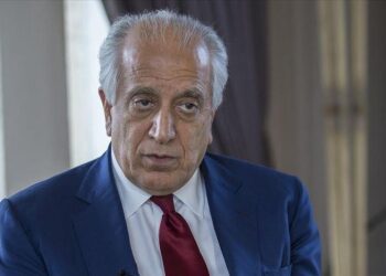خليلزاد: پر نجونو د پوهنتونونو دروازو تړلو پرېکړې سره ټول افغانان مخالف دي